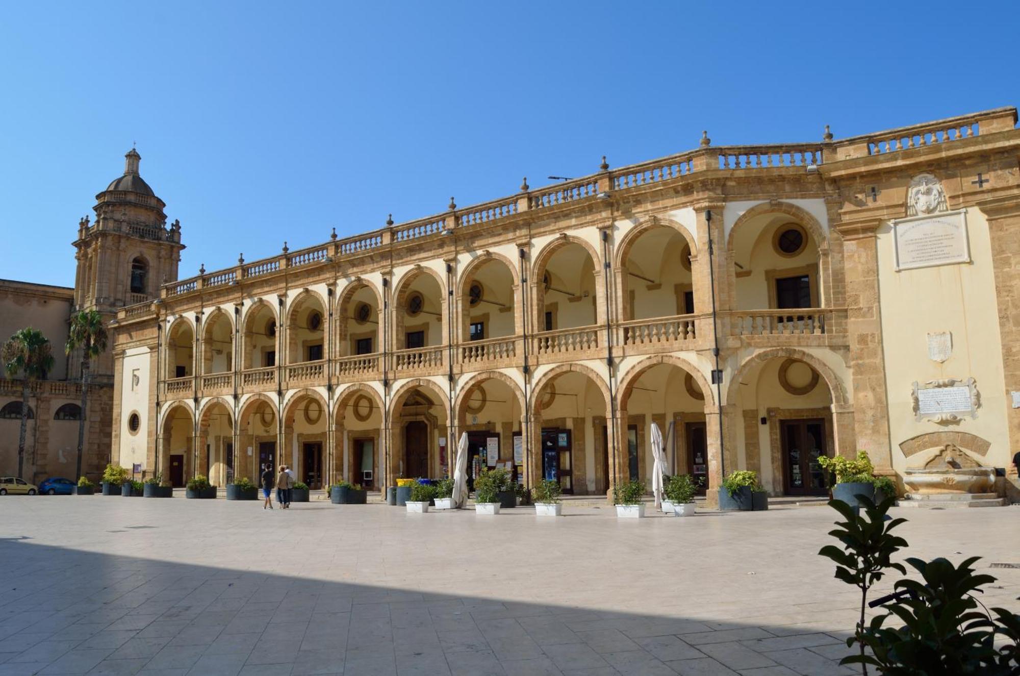 Villa Silvana مازارا ديل فالو المظهر الخارجي الصورة