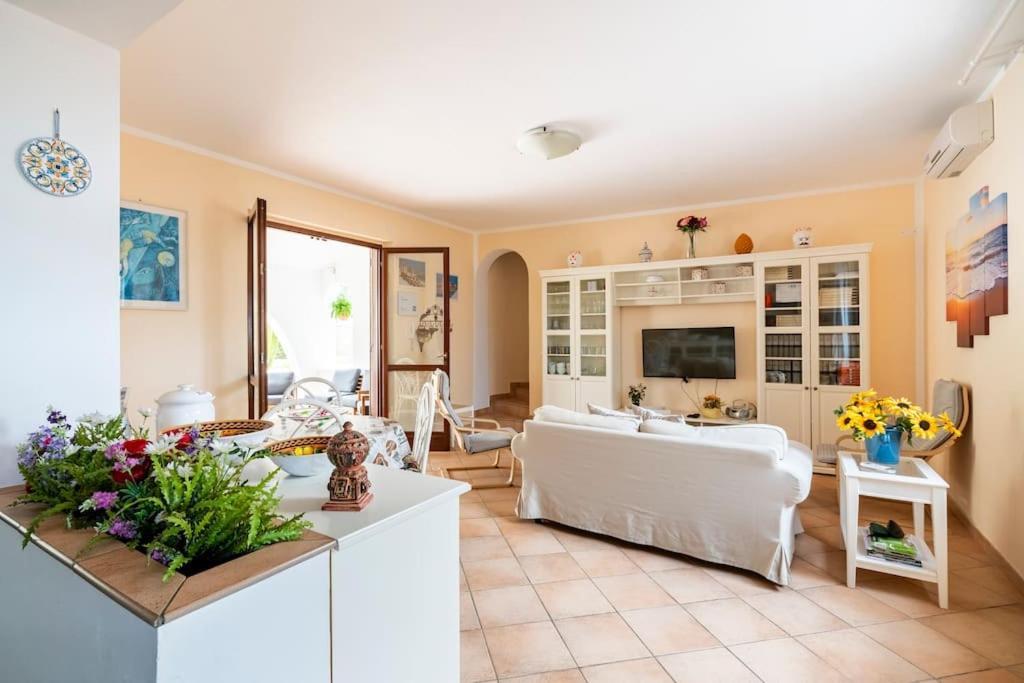 Villa Silvana مازارا ديل فالو المظهر الخارجي الصورة