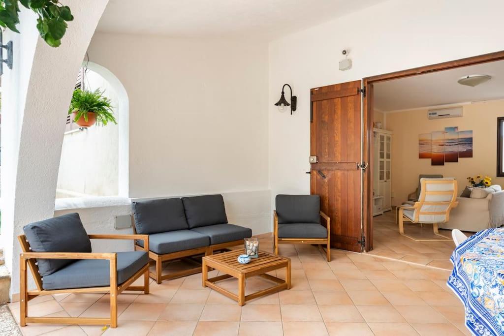 Villa Silvana مازارا ديل فالو المظهر الخارجي الصورة
